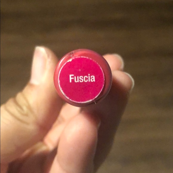 Lipsense - Picture 3 of 3